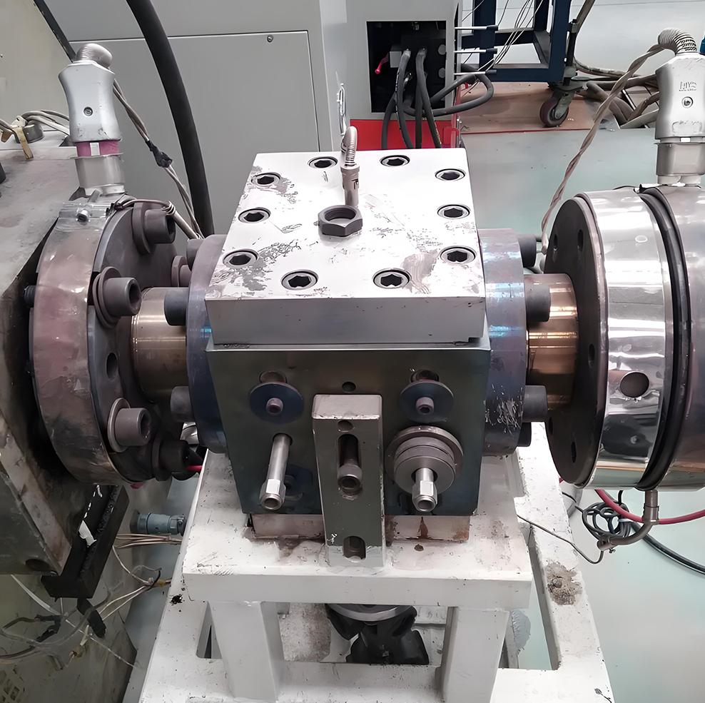 PVC管材擠出生產(chǎn)線(xiàn)用熔體泵